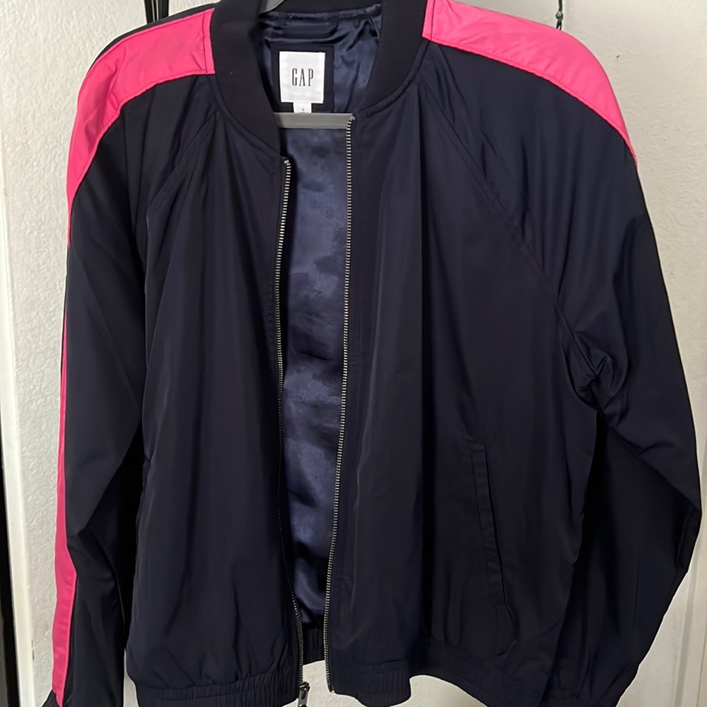 Bomber jacket from Gap factory!